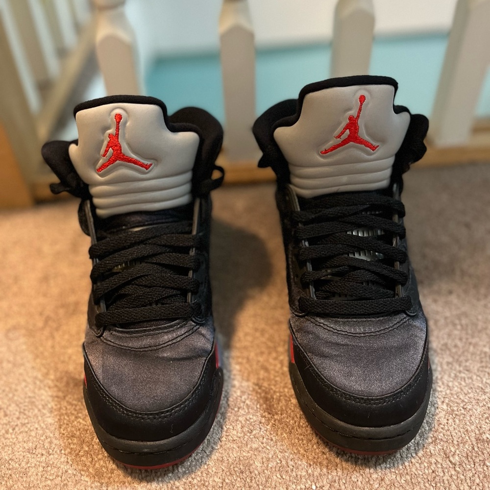 Used Air Jordan 5 Retro Satin Bred